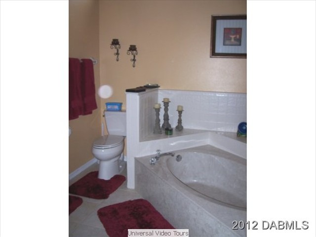 Master Bath (2)