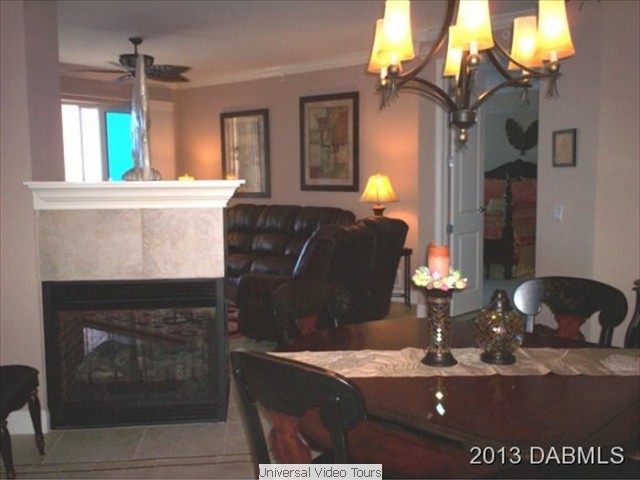 DINNING ROOM TO LIVING ROOM