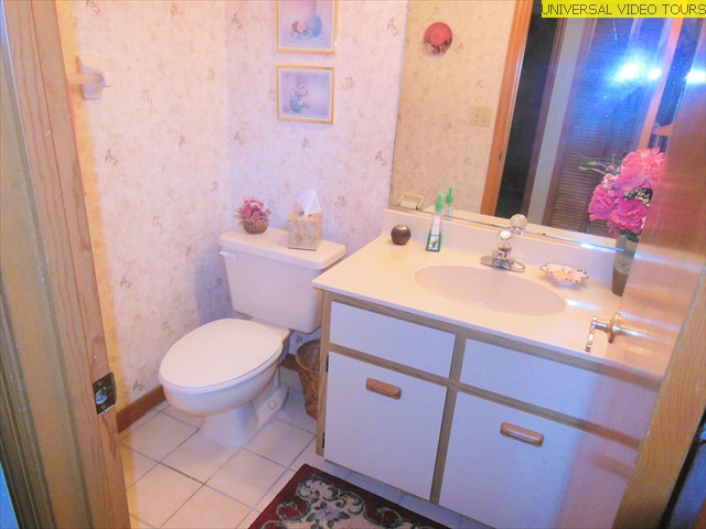 Half Bath (5)