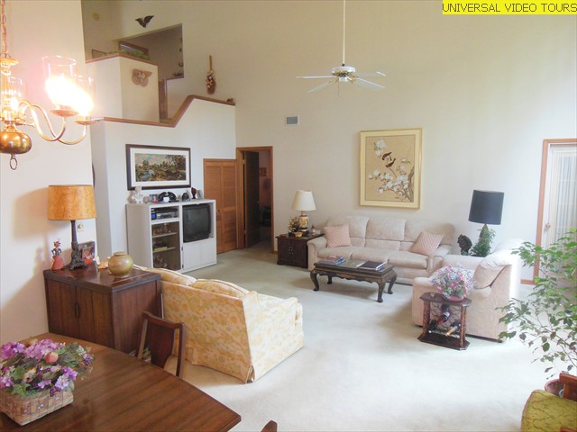 Living Room (2)